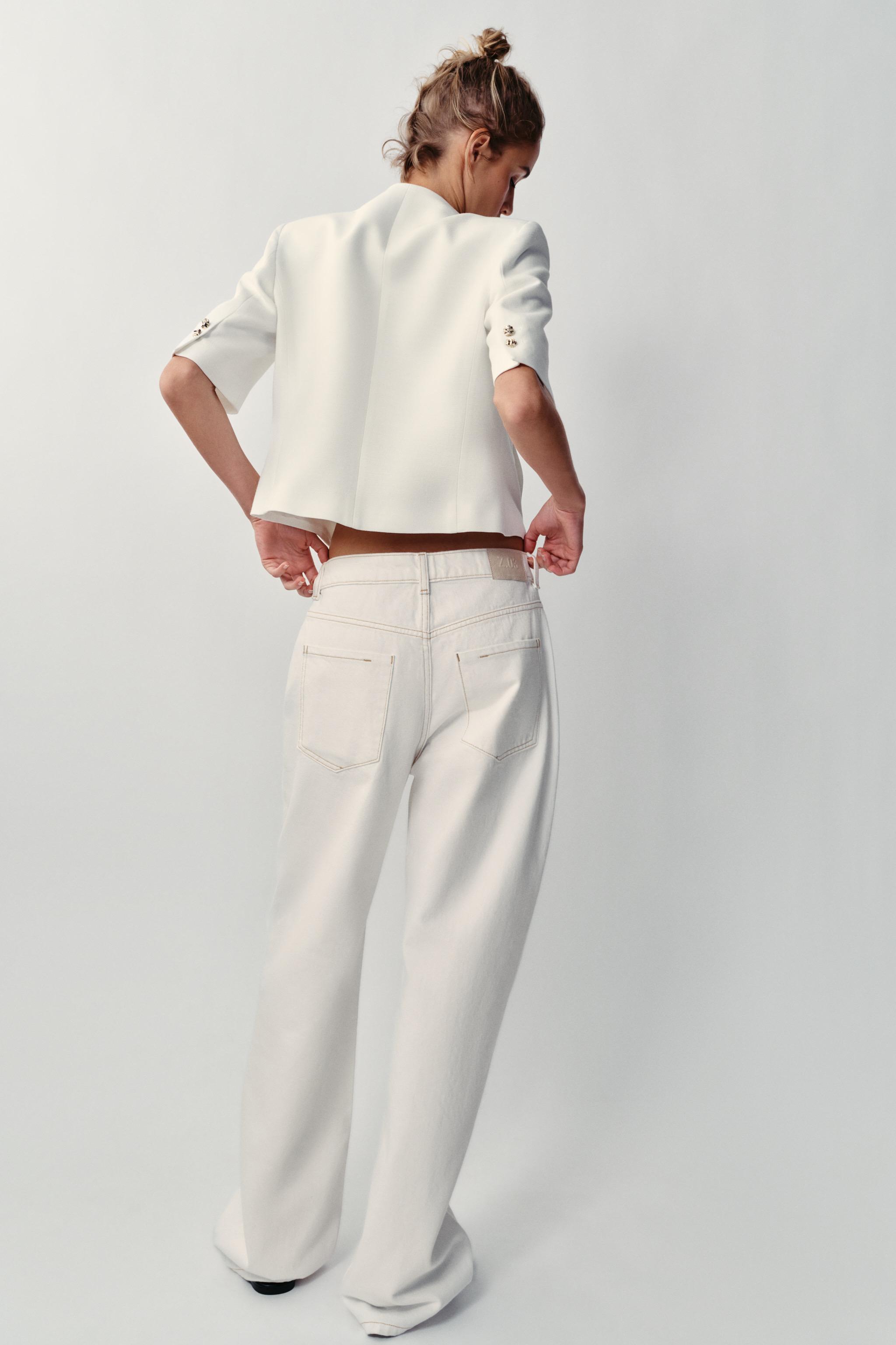 SHORT SLEEVE BLAZER WITH SHOULDER PADS